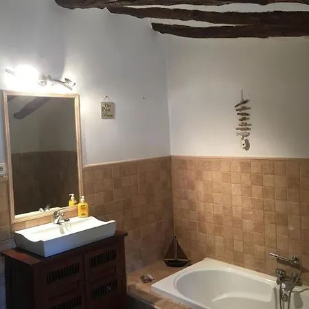 Cortijo Esquina Bed & Breakfast